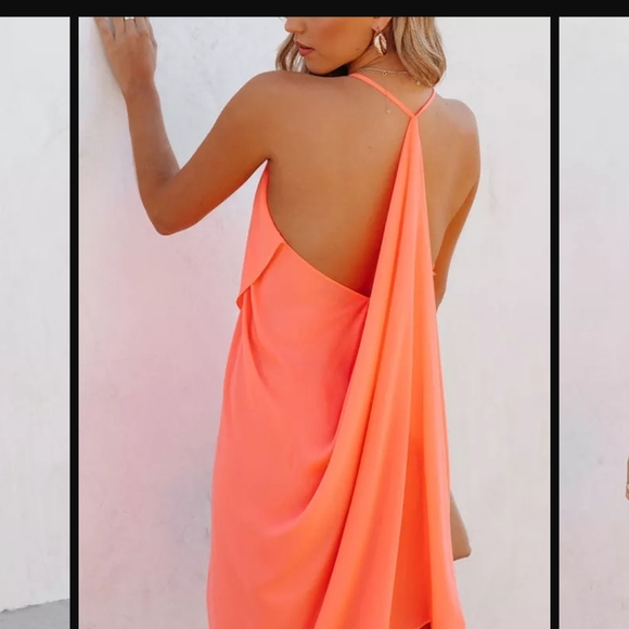 Dress - Picture 3 of 3